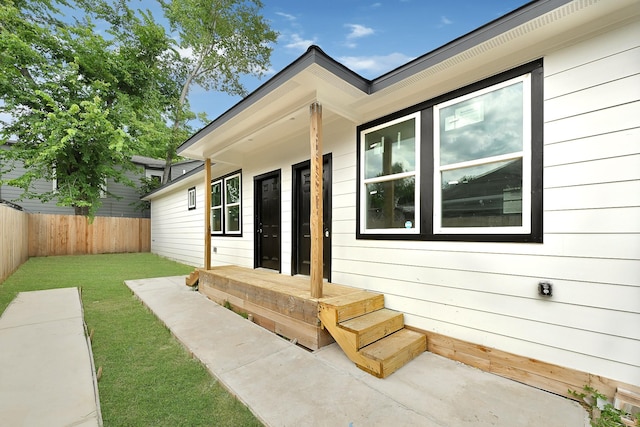 7939 Goode St, Houston, TX 77012 - entrance to property