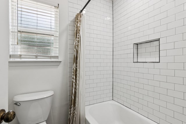 7927 Litchfield Ln, Spring, TX 77379 - full bathroom with shower / bath combination with curtain and toilet