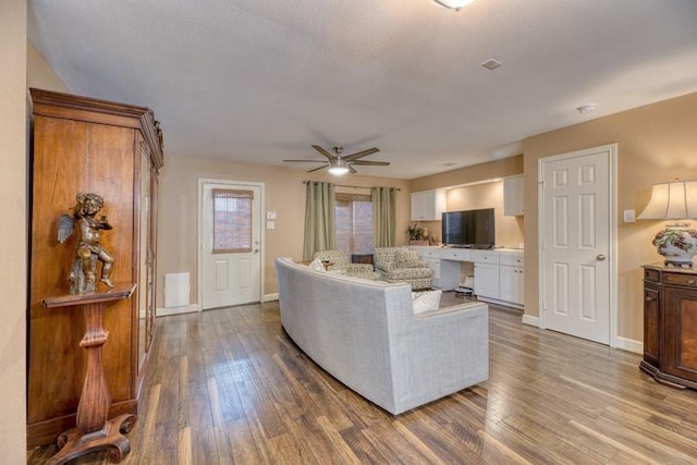 5530 Holly St Unit H, Houston, TX 77081