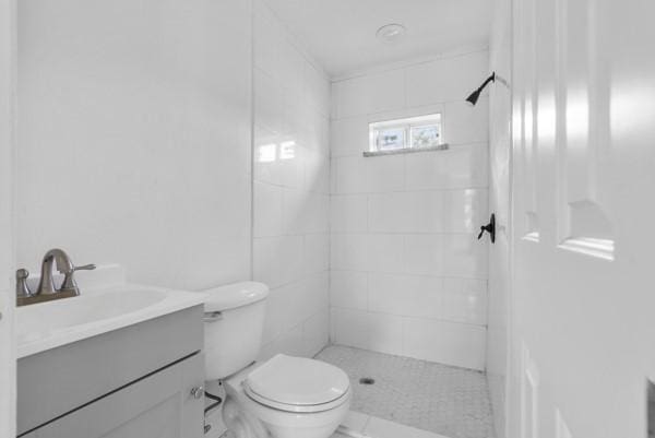 2202 Garvey Dr, Pasadena, TX 77506 - full bath with vanity and a tile shower