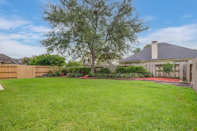 6103 Timbermoss Ct, League City, TX 77573 - view of fenced backyard