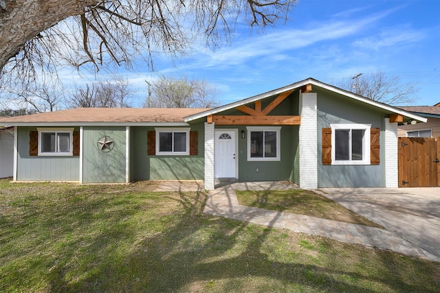 1531 Lahn Rd, New Braunfels, TX 78130 - view of front of property with brick siding and roof with shingles