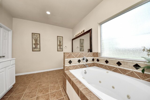 20718 Mansfield Bay Ln, Richmond, TX 77407 - bathroom with a whirlpool tub
