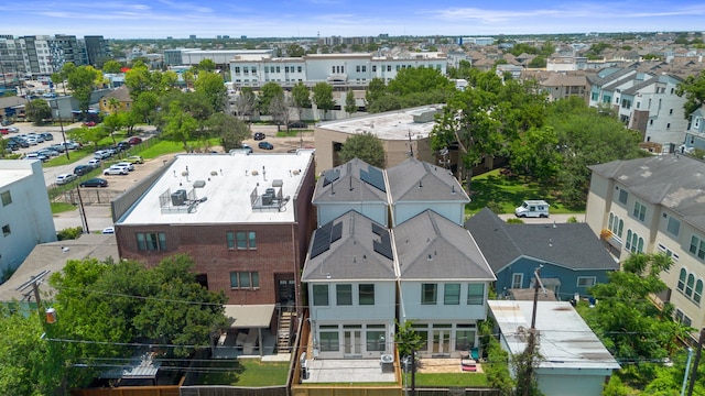 4611 Rose St, Houston, TX 77007 - drone / aerial view