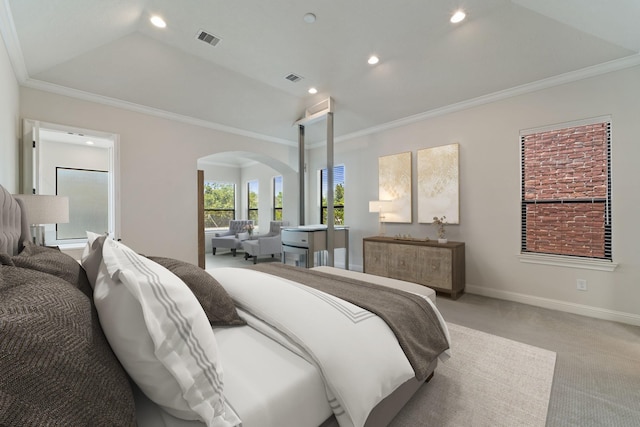 4611 Rose St, Houston, TX 77007 - carpeted bedroom featuring arched walkways, recessed lighting, and ornamental molding