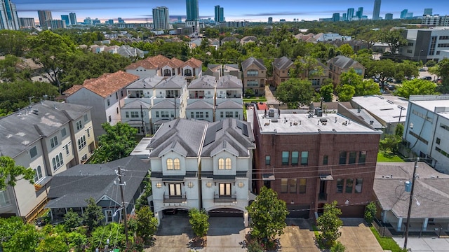 4611 Rose St, Houston, TX 77007 - bird's eye view of city skyline