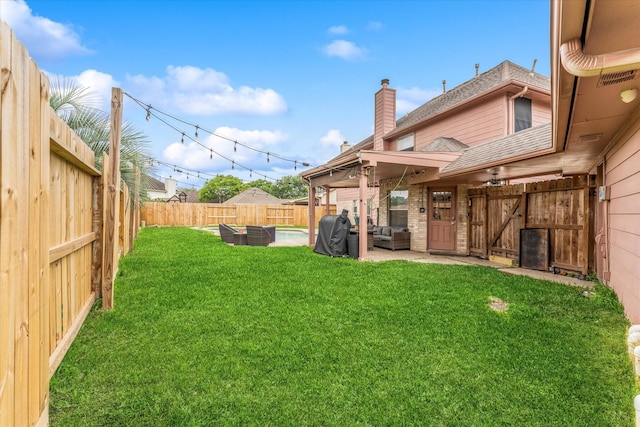 4318 Raintree Ct, Pasadena, TX 77505 - fenced backyard featuring an outdoor hangout area and a patio