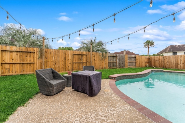 4318 Raintree Ct, Pasadena, TX 77505 - view of pool with a fenced backyard