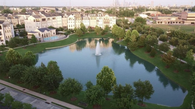 817 Blackshire Ln, Houston, TX 77055 - bird's eye view of a large body of water