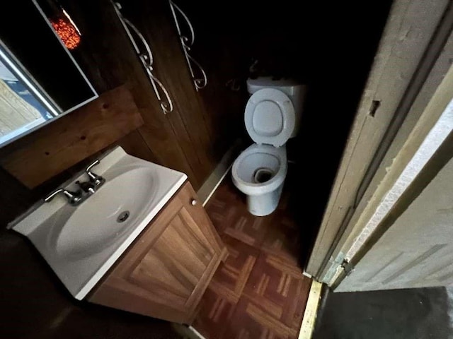 1511 37th St, Galveston, TX 77550 - bathroom featuring toilet and vanity