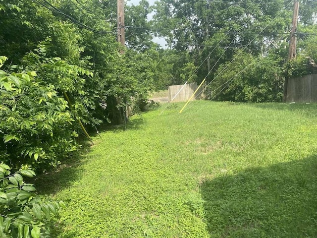 15626 Corsair Rd, Houston, TX 77053 - view of yard