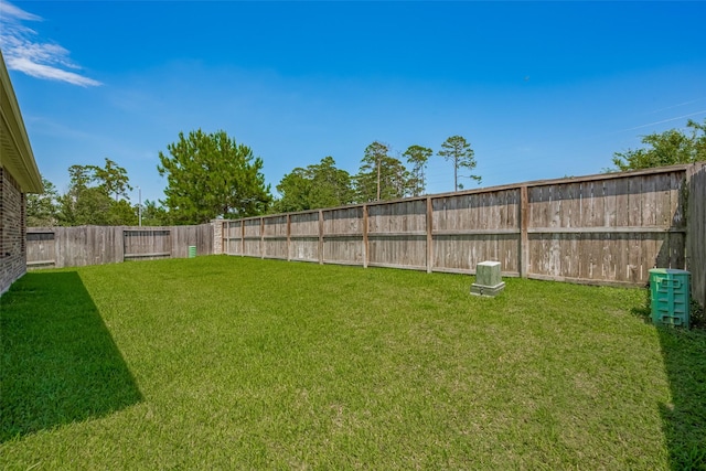 8326 Erasmus Landing Ct, Houston, TX 77044 - view of fenced backyard