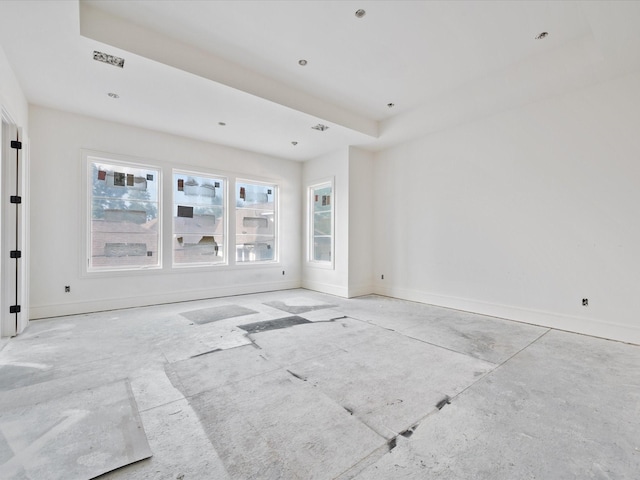 1718 White Oak Dr, Houston, TX 77009 - unfurnished room with baseboards