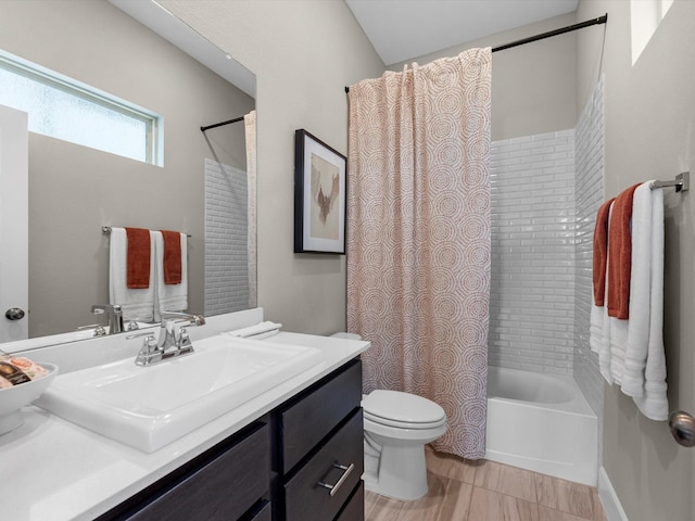14931 Clover Meadow Ln, Montgomery, TX 77316 - full bath with vanity and shower / bath combo