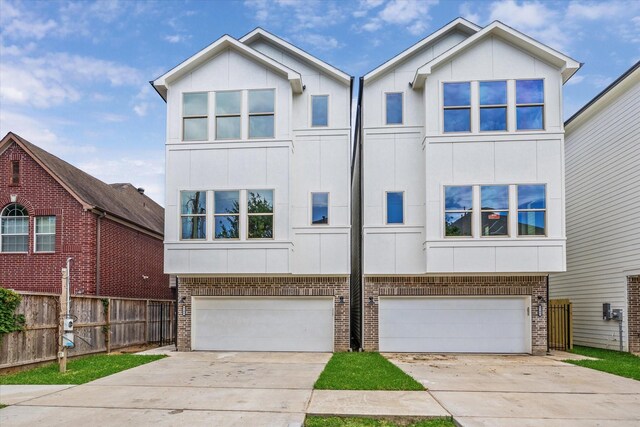 5108 Eigel St, Houston, TX 77007 - photo 1