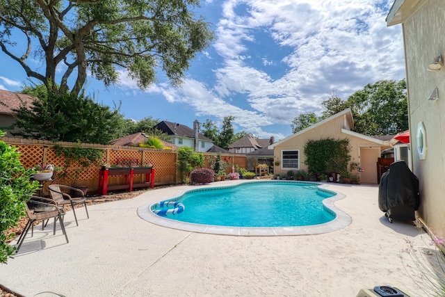 16322 Clearcrest Dr, Houston, TX 77059 - view of swimming pool featuring a patio and a fenced backyard
