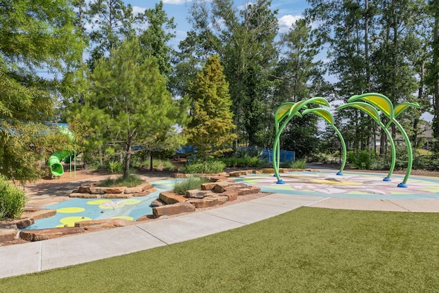 17907 Aqua Haven Ln, Conroe, TX 77302 - view of community with a yard