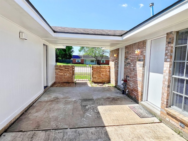 415 Sevenhampton Ln, Houston, TX 77015 - view of patio / terrace with a gate