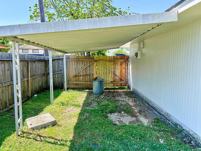 415 Sevenhampton Ln, Houston, TX 77015 - view of yard