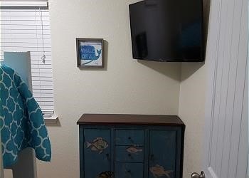 1310 Seashell Dr, Surfside Beach, TX 77541 - detailed view