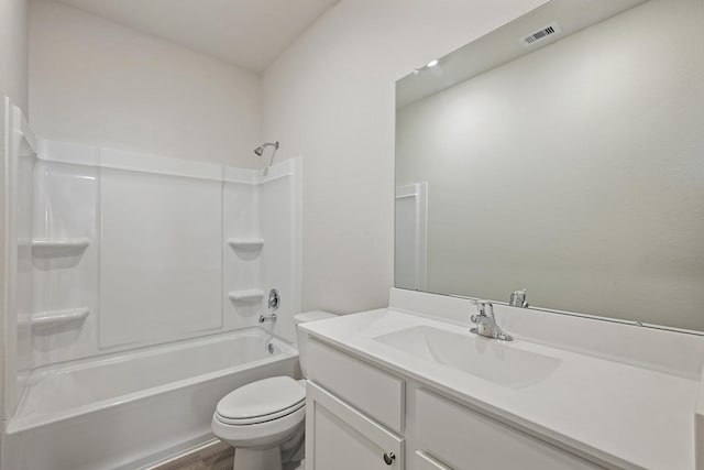 1031 Rosewood Trl, Beasley, TX 77417 - bathroom featuring vanity, tub / shower combination, and wood finished floors