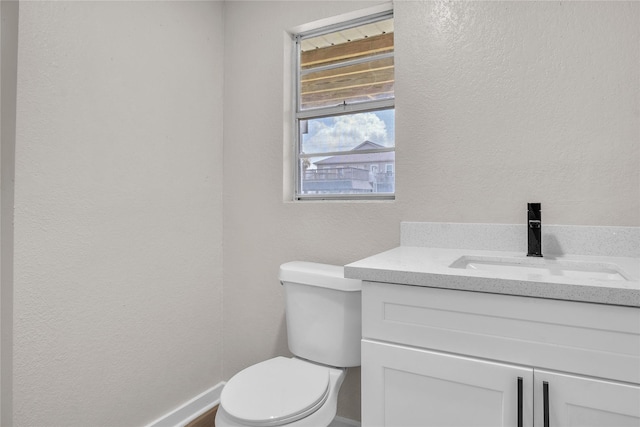 38 N Flamingo St, La Marque, TX 77568 - half bath with a textured wall and vanity