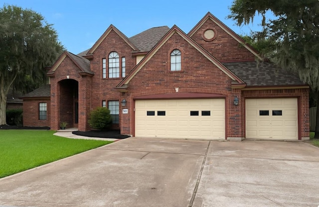105 Thyme Trl, Lake Jackson, TX 77566 - photo 2