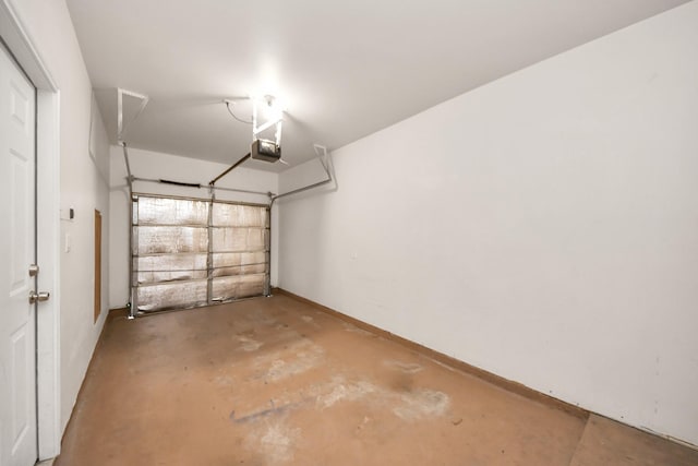 2214 Naomi St, Houston, TX 77054 - garage featuring a garage door opener