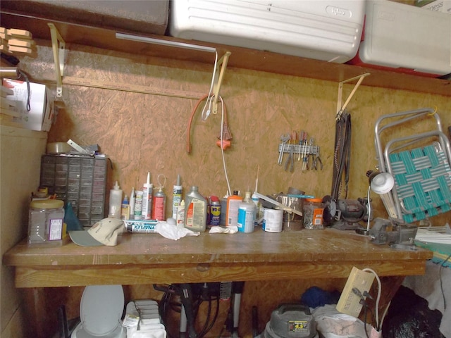 1501 E Pecan St, Brenham, TX 77833 - view of bar area