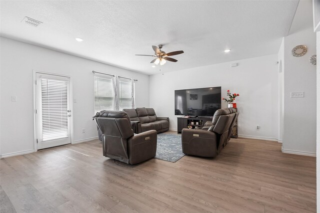 6541 Rd 5503, Cleveland, TX 77327 - photo 5
