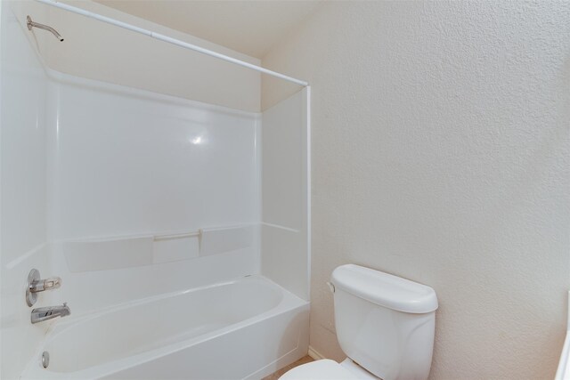 2614 Skyview Shadows Ct, Houston, TX 77047 - full bathroom with toilet and shower / bathtub combination