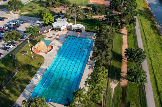 1822 Gardenia Dr, Houston, TX 77018 - drone / aerial view of a pool
