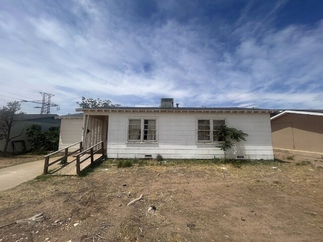 1303 Doran Dr, Odessa, TX 79761 - photo 1