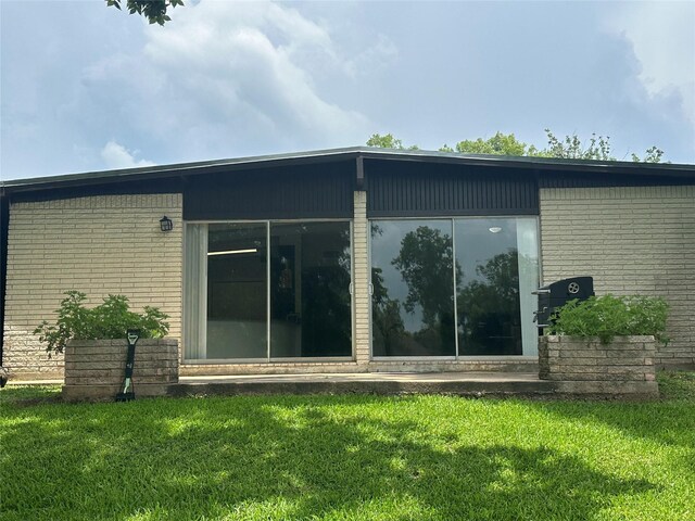 107 Southern Oaks Dr, Lake Jackson, TX 77566 - photo 4