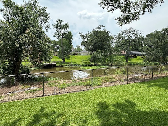 107 Southern Oaks Dr, Lake Jackson, TX 77566 - view of yard featuring a water view