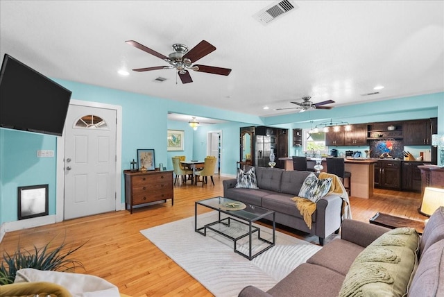 939 17th St, San Leon, TX 77539