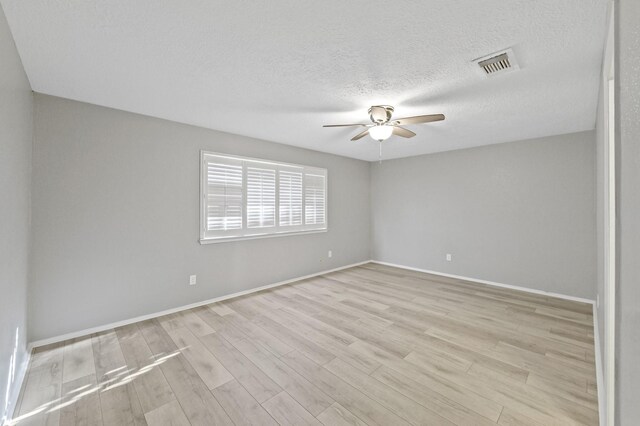 1935 Pilgrims Point Dr, Friendswood, TX 77546 - photo 7