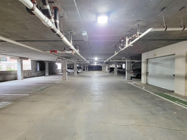 2111 Welch St Unit B109, Houston, TX 77019 - view of parking garage
