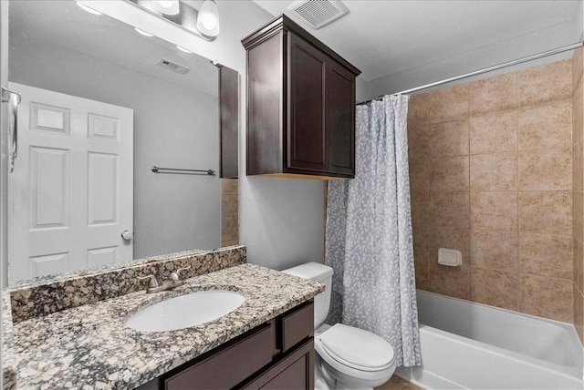 2424 Santiago Ln, League City, TX 77573 - full bathroom with vanity and shower / bath combo