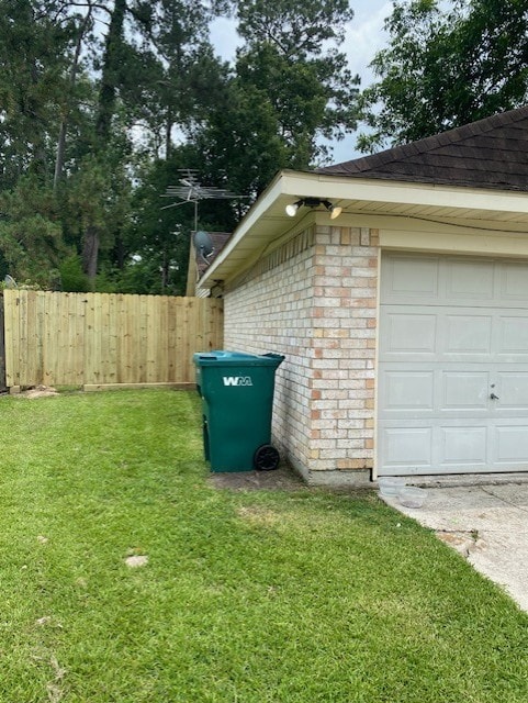 3538 Dryburgh Ct, Huffman, TX 77336 - view of side of home with roof with shingles and brick siding