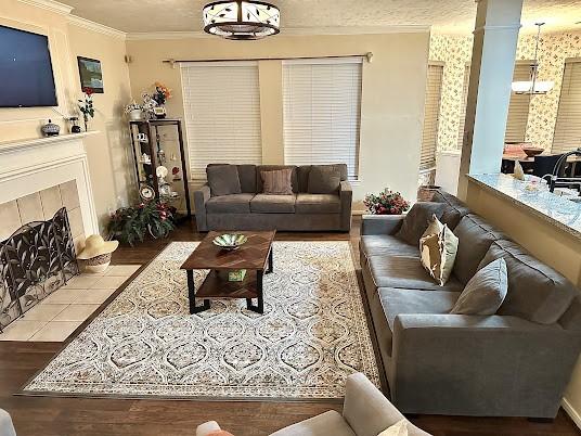 1631 Almond Brook Ln, Houston, TX 77062 - living area featuring ornamental molding and wood finished floors