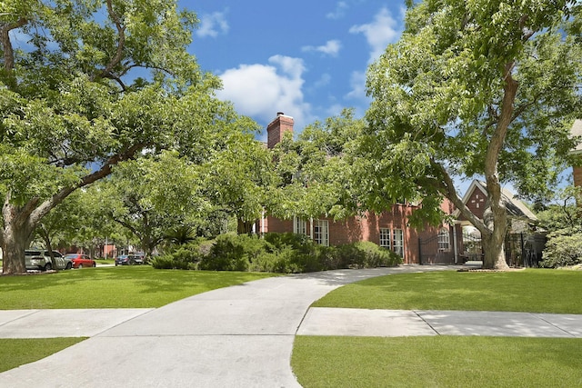 6102 Walkers Park Dr, Sugar Land, TX 77479 - view of home's community with a yard