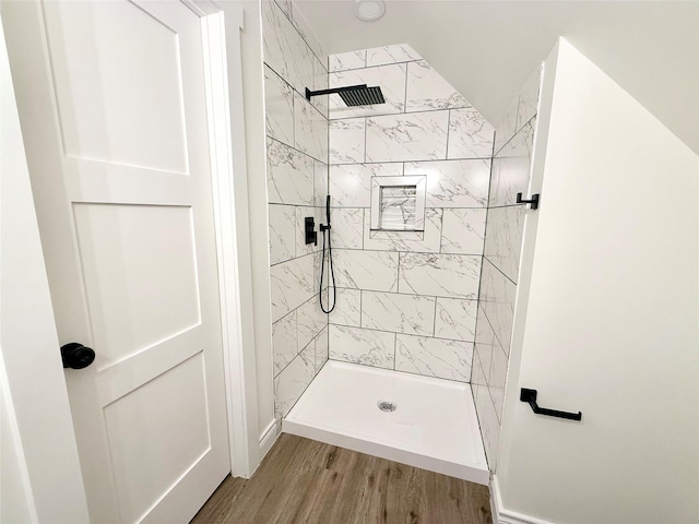 462 Carriage Trl, Montgomery, TX 77316 - bathroom with wood finished floors and a shower stall