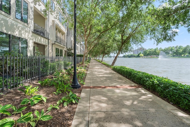 1332 Lake Pointe Pkwy, Sugar Land, TX 77478