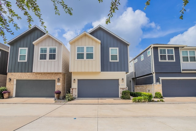 9917 Brickhouse Dr, Houston, TX 77080