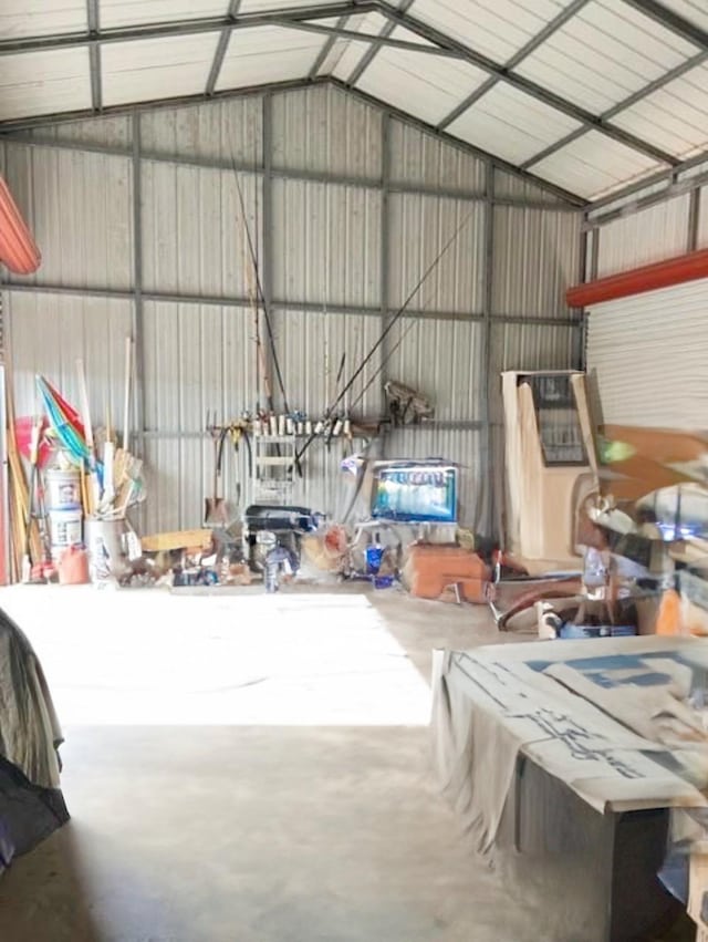 103 Dogfish, Palacios, TX 77465 - garage featuring metal wall