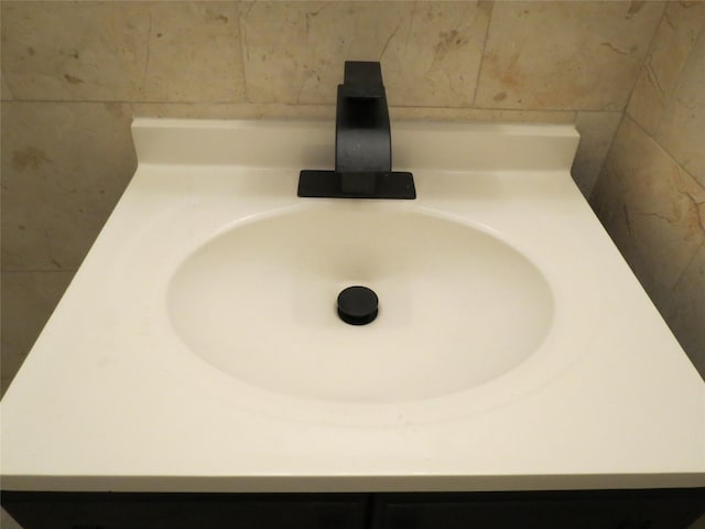 11918 Sagedowne Ln, Houston, TX 77089 - bathroom view of vanity