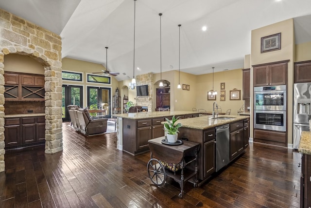 310 Scenic Lake Ct, Montgomery, TX 77316 - photo 5