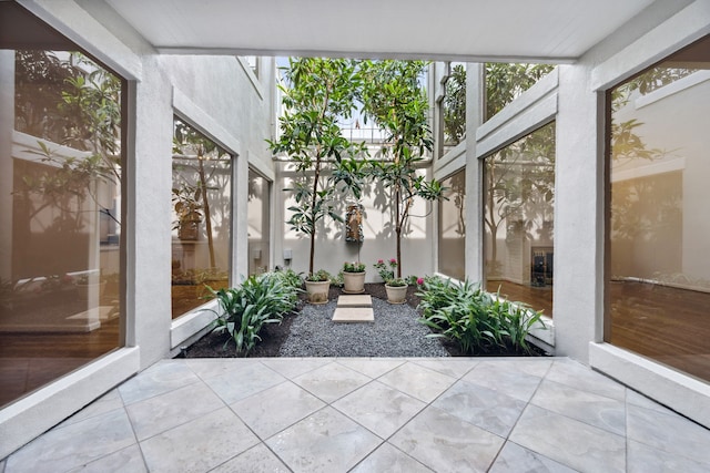 1016 Barkdull St, Houston, TX 77006 - view of unfurnished sunroom