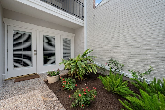 1016 Barkdull St, Houston, TX 77006 - entrance to property with brick siding and french doors